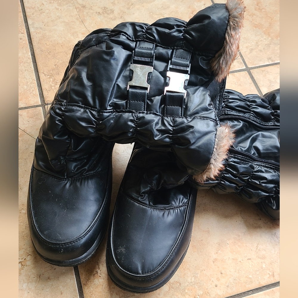 Totes kids winter boots
